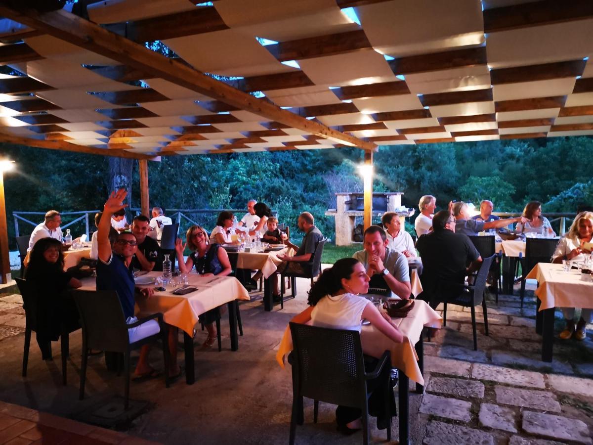 Agriturismo Podere S. Croce Saturnia Exteriör bild