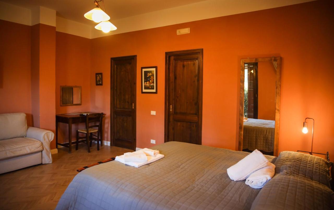 Agriturismo Podere S. Croce Saturnia Exteriör bild