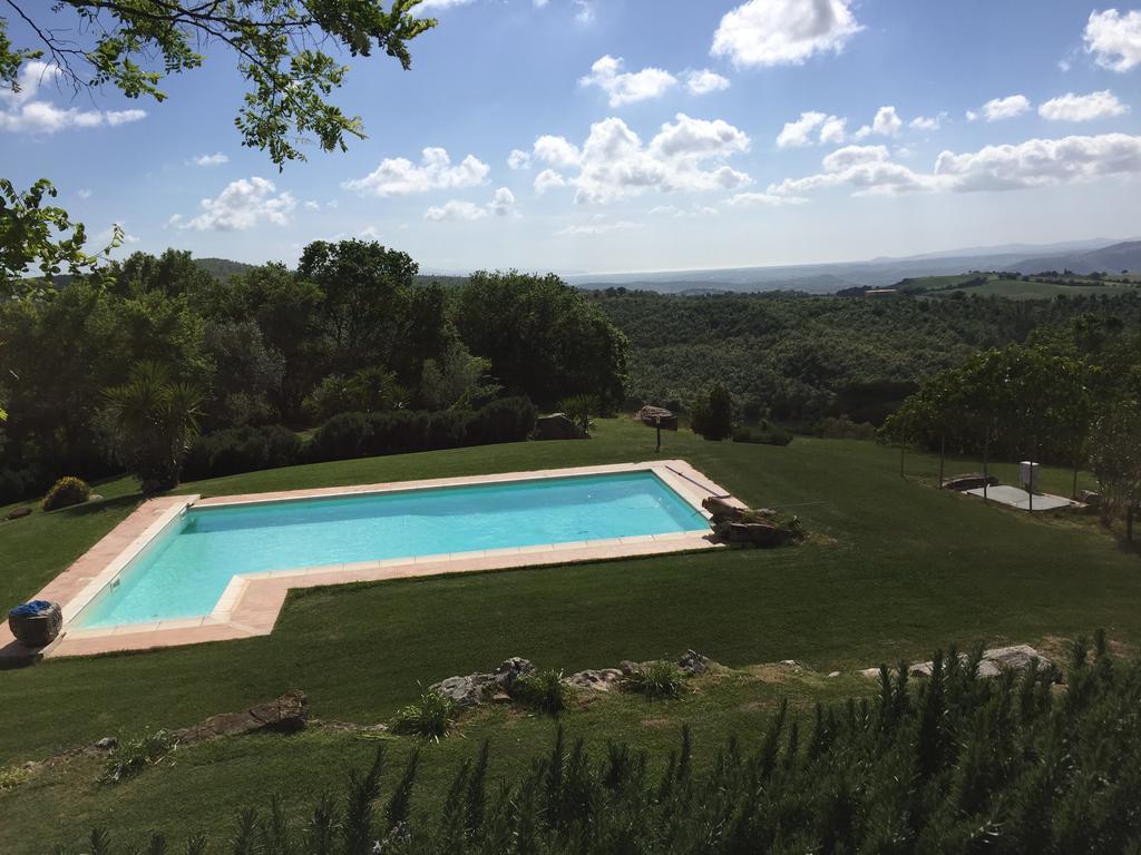 Agriturismo Podere S. Croce Saturnia Exteriör bild
