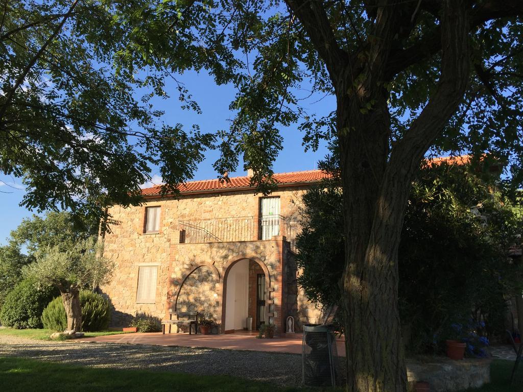 Agriturismo Podere S. Croce Saturnia Exteriör bild
