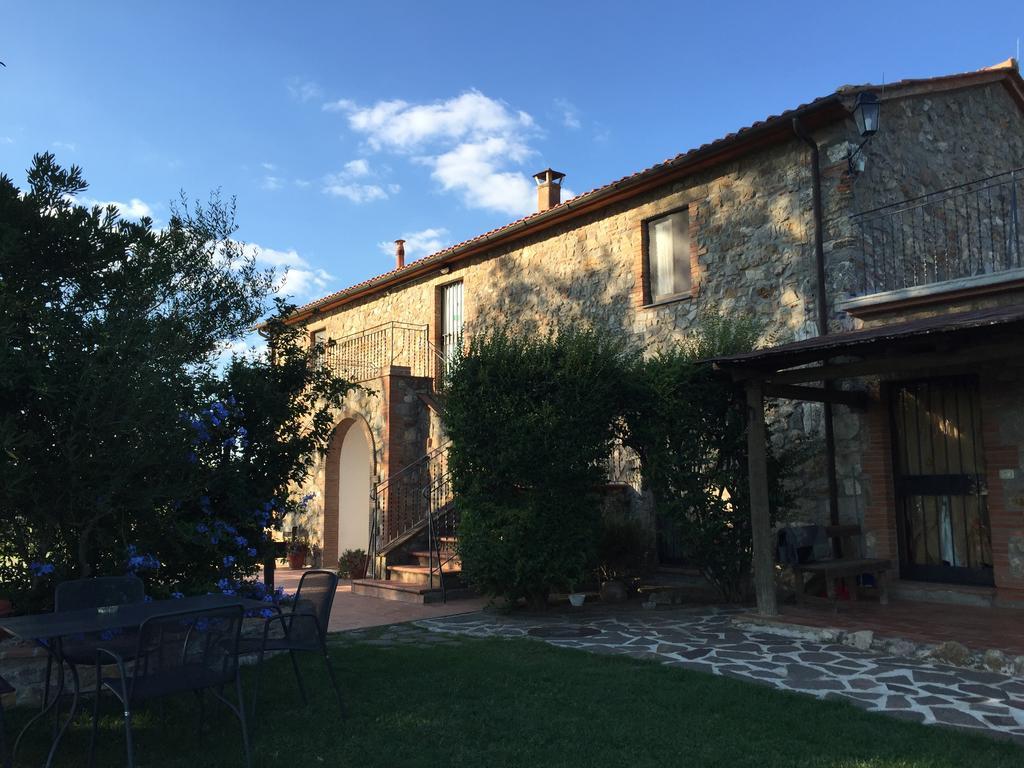 Agriturismo Podere S. Croce Saturnia Exteriör bild