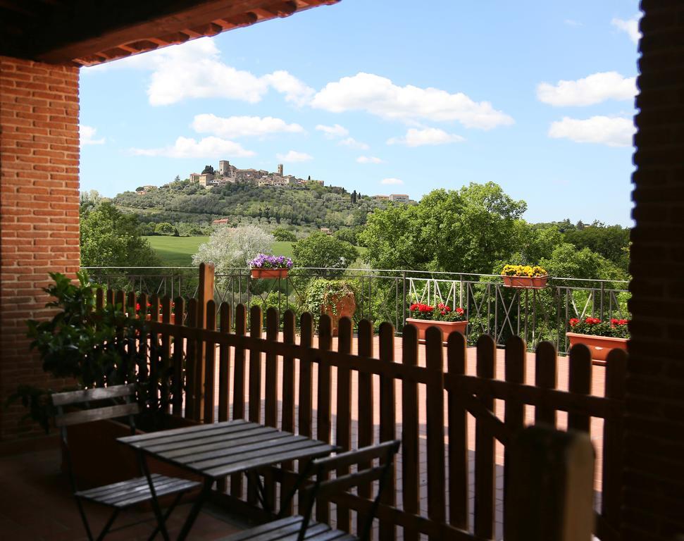 Agriturismo Podere S. Croce Saturnia Exteriör bild